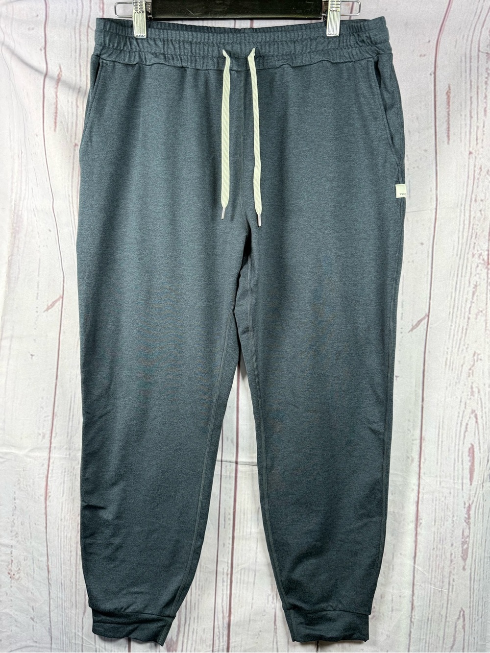 VUORI Women’s Jogger Size L